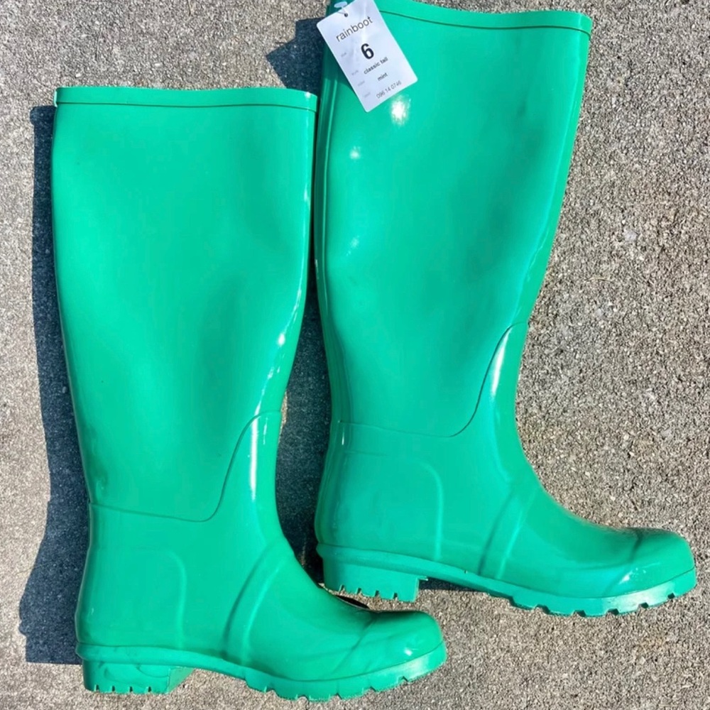 Target Mint Green Rain Boots (6)